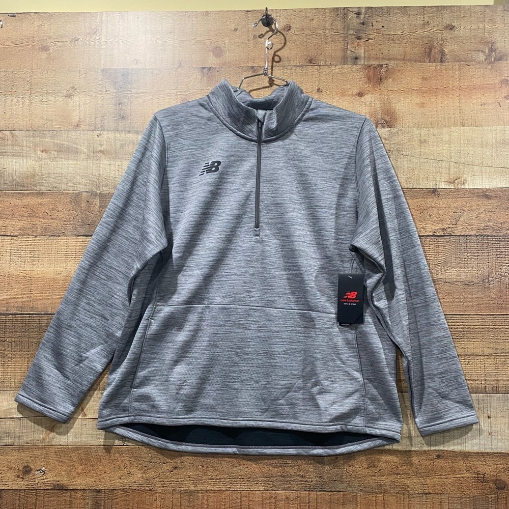 New With Tags New Balance Thermal 1/2 Zip Women’s Pullover Size Large, 2XL